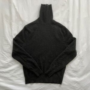 Uniqlo 100% Cashmere Turtleneck Dark Gray Size XS